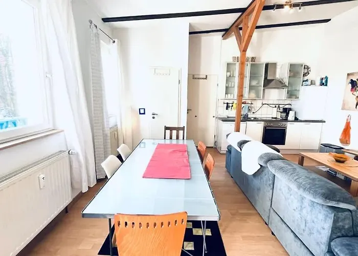 Staytopus -moin- Near Ndr Uke Zoo Terrace Privat Entrance Zentral Lokstedt Hamburg