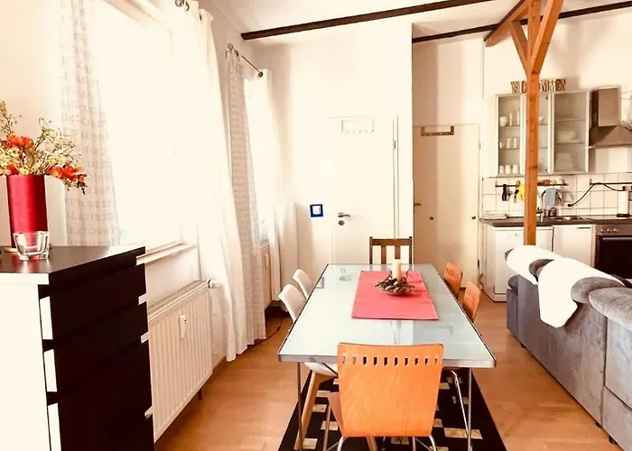Aparthotel Staytopus -moin- Near Ndr Uke Zoo Terrace Privat Entrance Zentral Lokstedt 3*
