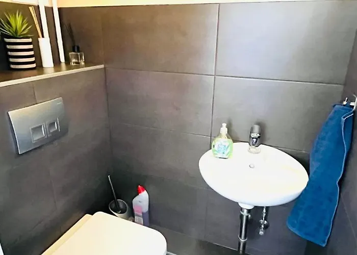 Staytopus -moin- Near Ndr Uke Zoo Terrace Privat Entrance Zentral Lokstedt 3* Hamburg