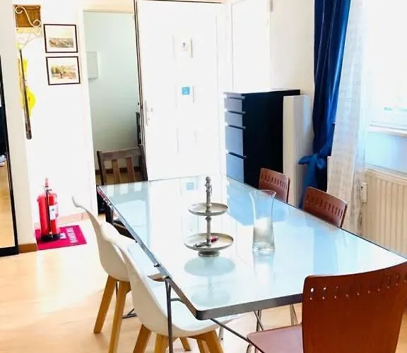 Staytopus -moin- Near Ndr Uke Zoo Terrace Privat Entrance Zentral Lokstedt Aparthotel Hamburg