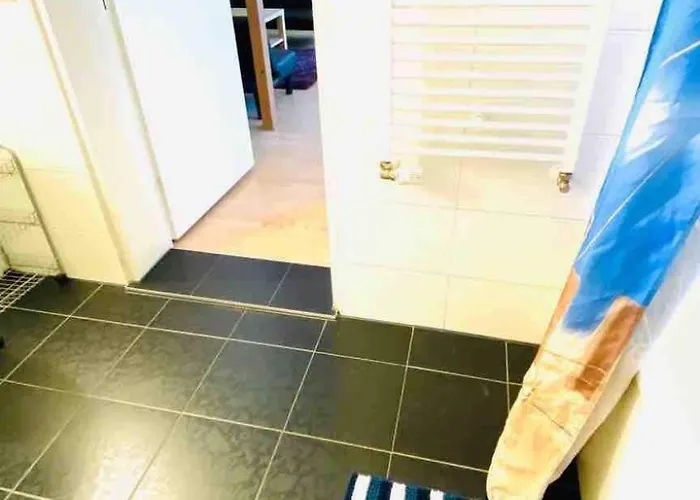 Aparthotel Staytopus -moin- Near Ndr Uke Zoo Terrace Privat Entrance Zentral Lokstedt Hamburg