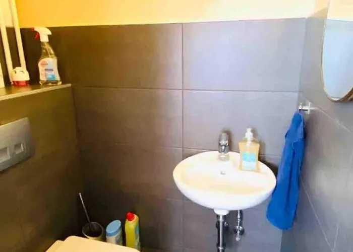 Aparthotel Staytopus -moin- Near Ndr Uke Zoo Terrace Privat Entrance Zentral Lokstedt Hamburg